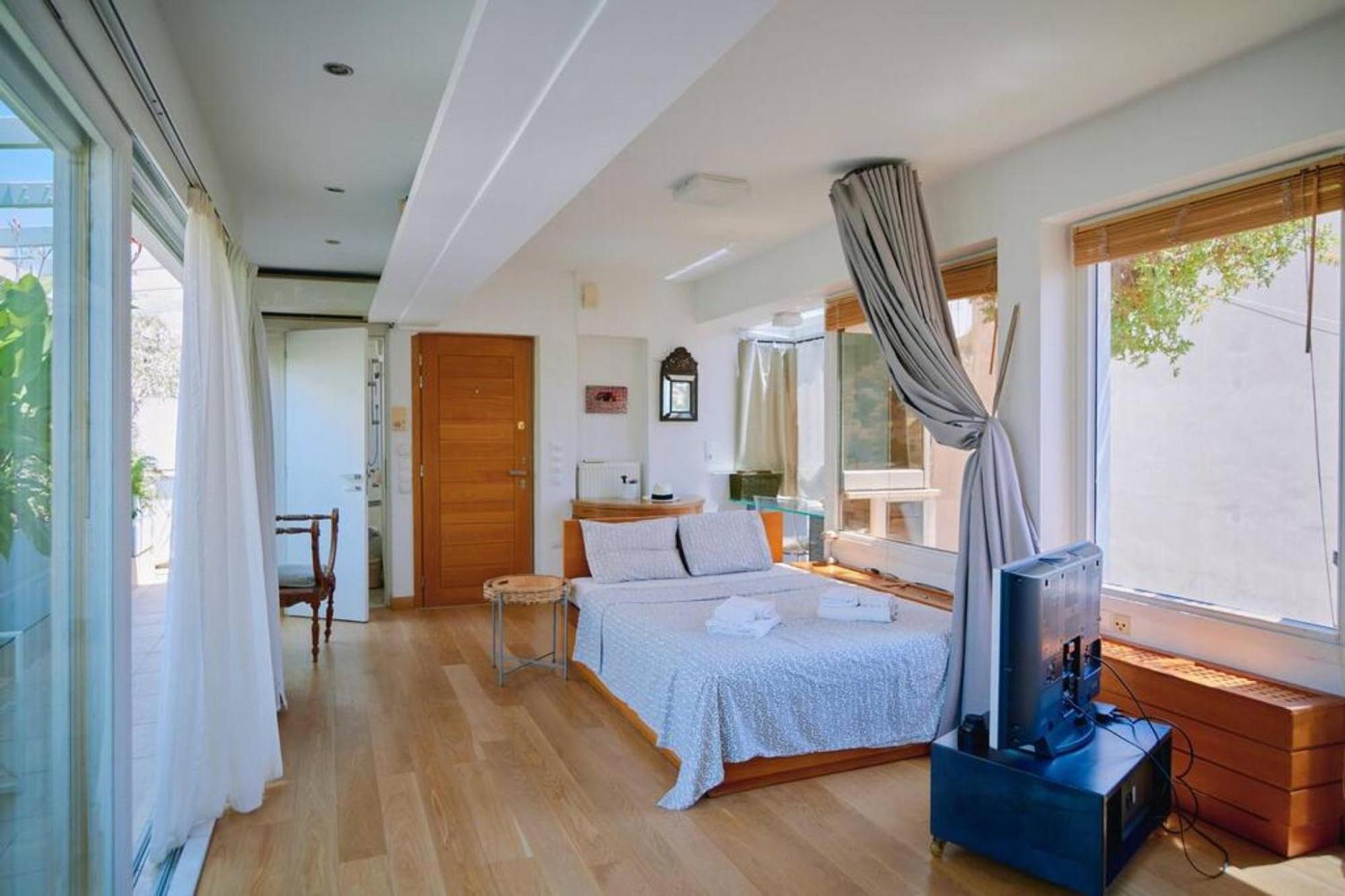 360 View In Roof Top Appartment With Patio Atena Exterior foto